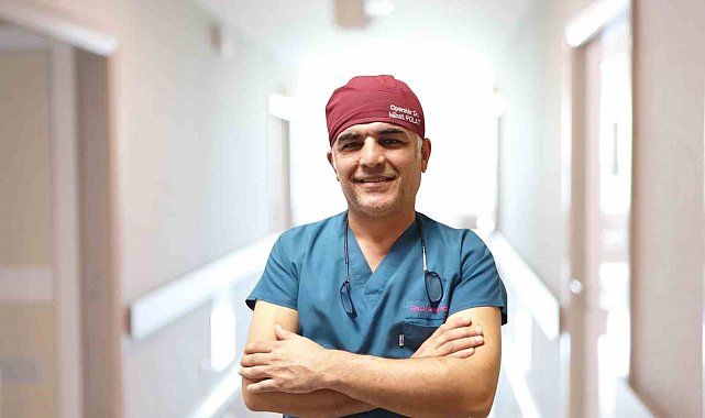 'İftarda hızlı yemek, mide sağlığını olumsuz etkileyebilir'