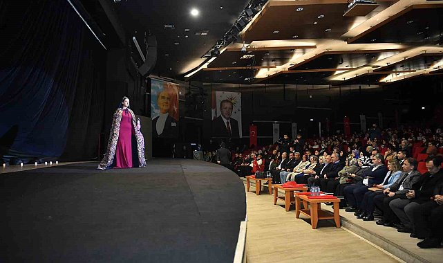 'Kahraman Türk Kadınları Defilesi yapıldı