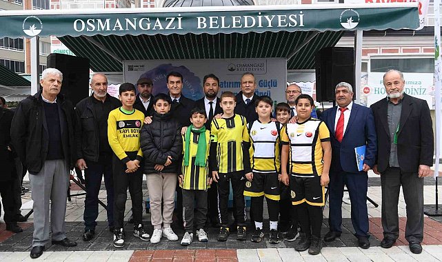 6 bin 500 metrekare alan mahallenin buluşma noktası haline geldi