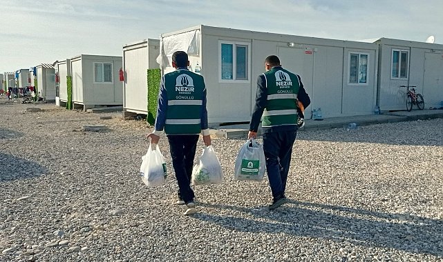 Adıyaman'da depremzedelere 2 bin 200 gıda paketi dağıtıldı