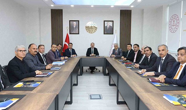 Adıyaman'da eğitim değerlendirme toplantısı yapıldı