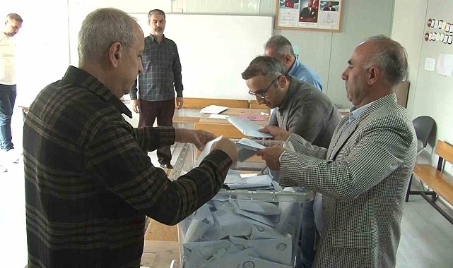 Adıyaman'da oy sayımı devam ediyor