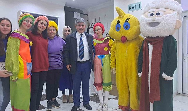 Afyonkarahisar'da "Minik Yüreklere Dokunmak" projesi