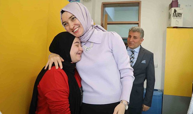 Ağrı'da down sendromlu öğrenciler yeteneklerini sergiledi