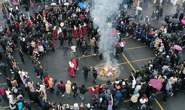 Ağrı'da Nevruz kutlandı