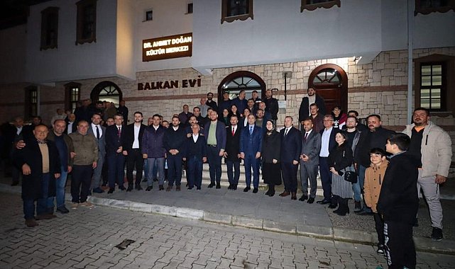 AK Parti Genel Başkan Yardımcısı Sırakaya: "Birileri sırtını YPGPYD terör örgütüne dayarken bizim sırtımızı dayadığımız yegane güç milletimiz olmuştur"