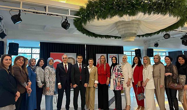 AK Parti Nilüfer'de "Kadın Cumhuriyeti" ilan etti