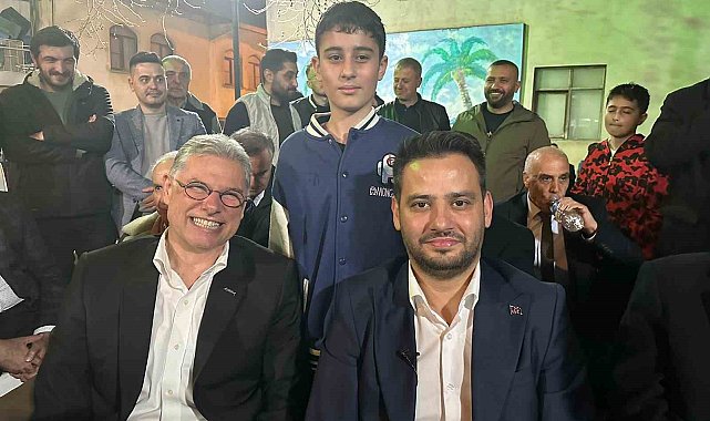 AK Parti ve CHP adayları iftarında bir araya geldi