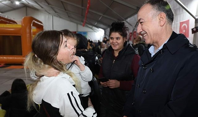AK Parti'nin Başkan Adayı Saygılı vatandaşlarla bir araya geldi