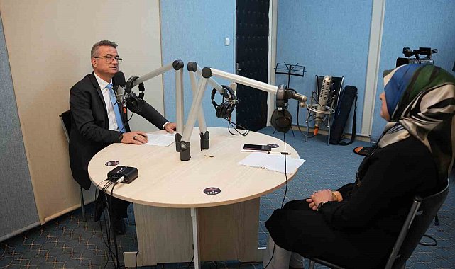 Akademik radyo halkla buluşuyor