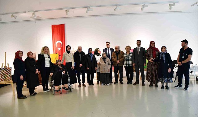 ALBAM sakinlerinden Yaşlılar Haftası sergisi