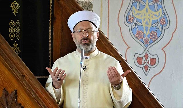 Ali Erbaş: "Dijital bağımlılık kişinin ömür sermayesini boşa harcamasına sebep oluyor"