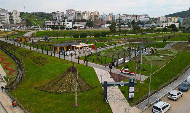 Aliağa'da rengârenk bir bahçe: Green Park