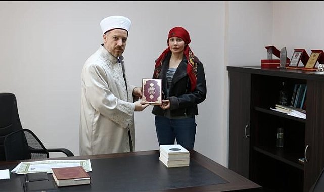 Alman psikolog sevdiği için geldiği Mardin'de Müslüman oldu