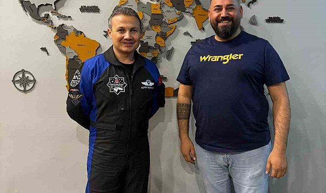 Alper Gezeravcı, Adana Kebaba hayran kaldı
