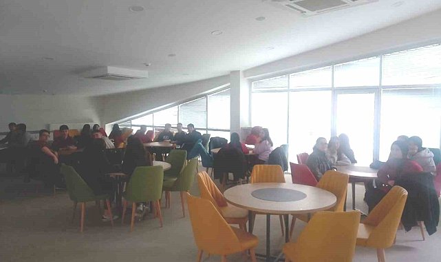 Anadolu Lisesinde Almanca konuşma etkinliği