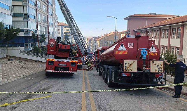 Ankara'da çatı yangını
