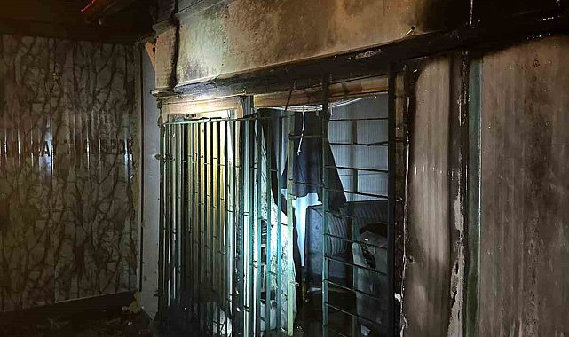 Antakya'da konteyner yangını