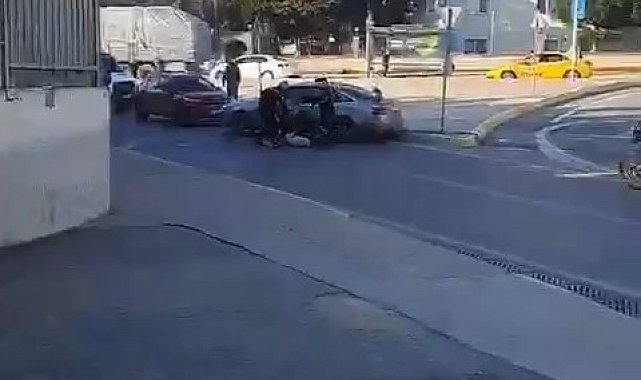 Ataşehir'de polisin "dur" ihtarına uymayan sürücü gözaltına alındı