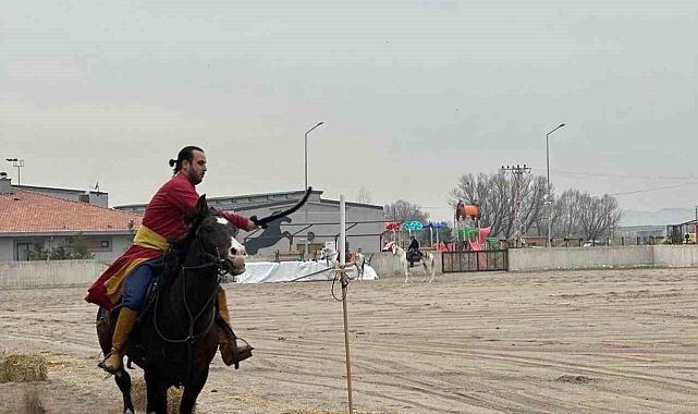 Atlı Savaş Sanatları Müsabakaları'nda en çok madalyayı Kayseri takımları aldı