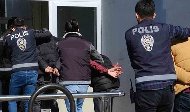 Avrupa ülkelerine gitmek isteyenleri yaklaşık 1,5 milyon TL dolandıran 3 şüpheli, Erzincan'da yakalandı