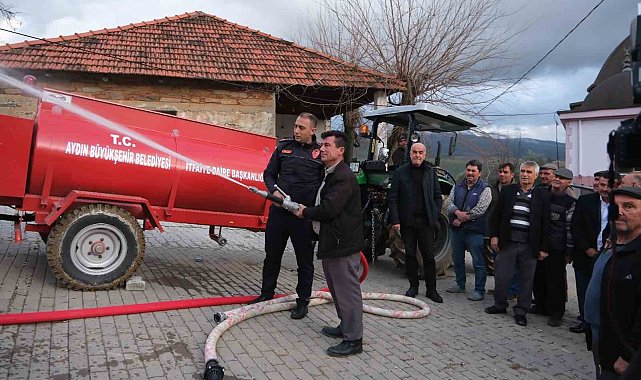 Aydın Büyükşehir Belediyesi'nin yangın söndürme tankeri dağıtımı sürüyor