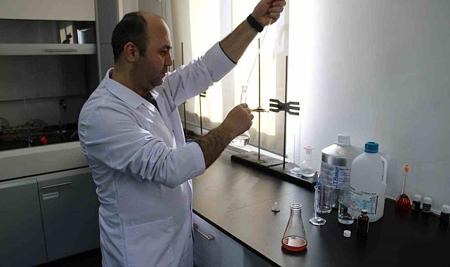 Aydın'da 'zeytinyağı dedektifleri'nden 1 yılda 4 bin zeytinyağı analizi