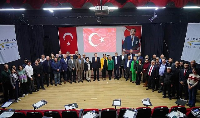 Ayvalık'ta dönemin son belediye meclis toplantısı yapıldı