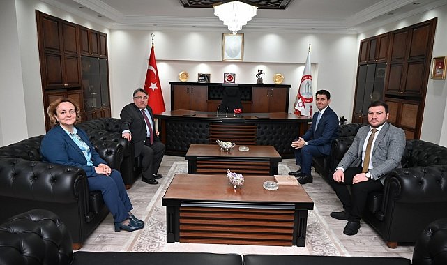 Azerbaycan Gence Milletvekili Hamzayev'den Rektör Özölçer'e ziyaret