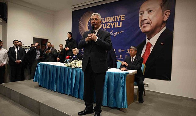 Bakan Bolat: "AK Parti döneminde İzmir'e 455 milyar liralık kamu yatırımı yapıldı"