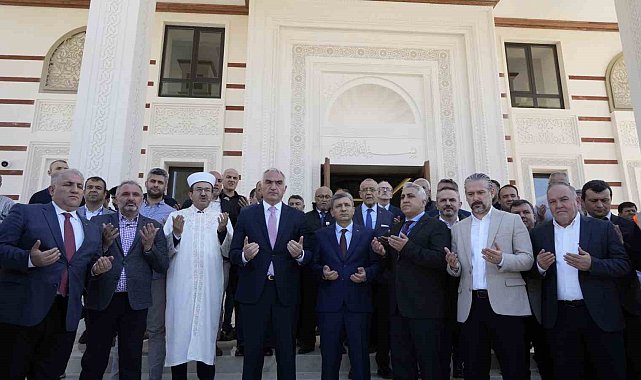 Bakan Ersoy: "Antalya Havalimanı Genişletme Projesi bu yıl tamamlanacak"
