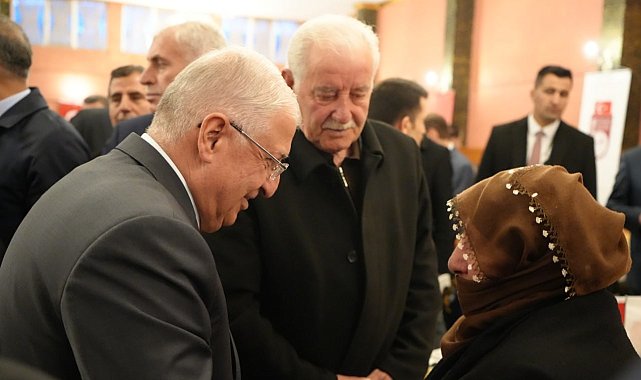 Bakan Güler: "Yurt içi ve sınır ötesinde icra ettiğimiz başarılı operasyonlarla terör örgütünün belini kırdık"
