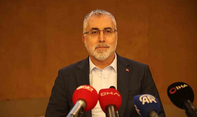 Bakan Işıkhan: "2023 yılında Türkiye ekonomisi yüzde 4,5 büyüme ile AB ülkeleri arasında en çok büyüyen ülke oldu"