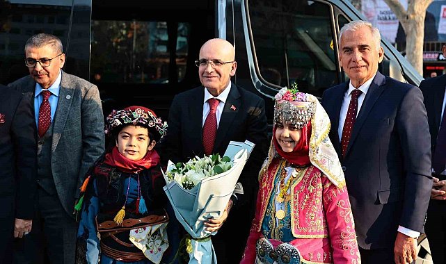 Bakan Şimşek'ten Vali Coşkun ve Başkan Zolan'a ziyaret
