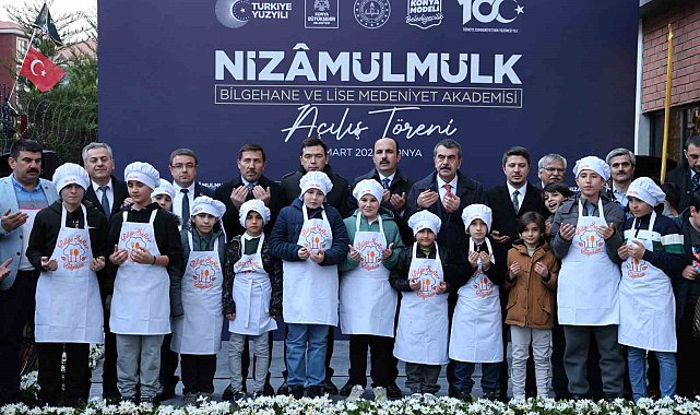 Bakan Tekin, Nizamülmülk Lise Medeniyet Akademisi'nin açılışını yaptı