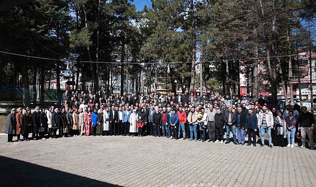 Başkan Akçadurak, gençlerle bir araya geldi