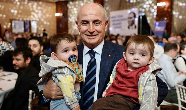 Başkan Akgün, doktorlar ve sağlık çalışanlarının bayramını kutladı
