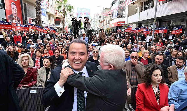 Başkan Böcek, Kumluca SKM'i açtı
