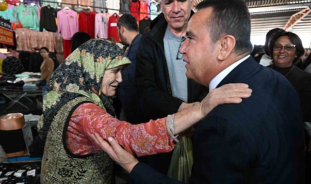 Başkan Böcek: "Biz şov değil, hizmet peşindeyiz"