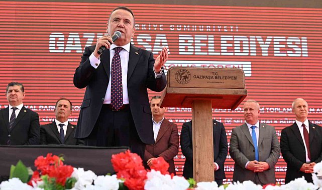 Başkan Böcek: "Gazipaşa'ya 925 milyon liralık yatırım yaptık"