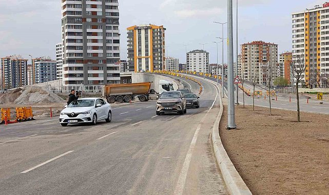 Başkan Büyükkılıç; 150 milyon TL'lik yolu TOGG ile deneyimledi