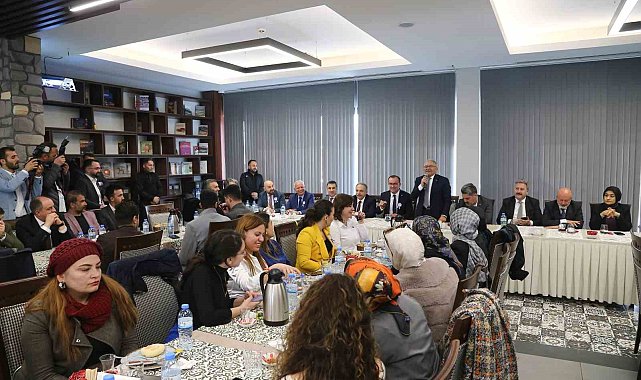 Başkan Büyükkılıç, Mali Müşavirlerle Millet Bahçesinde Buluştu