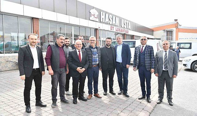 Başkan Büyükkılıç'tan ağaç işleri esnafına ziyaret