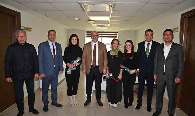 Başkan Ergün'den kadın çalışanları unutmadı