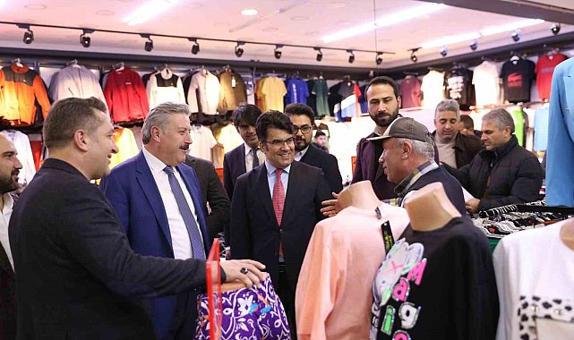 Başkan Palancıoğlu: "İlk günkü aşkla, inandığımız yolda gönüllere dokunmaya devam ediyoruz"