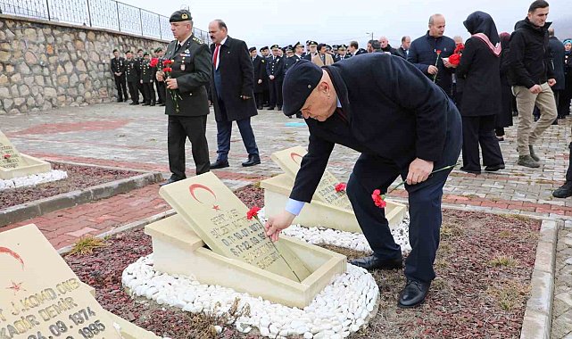 Bayburt'ta 18 Mart Çanakkale Zaferi ve şehitler anıldı