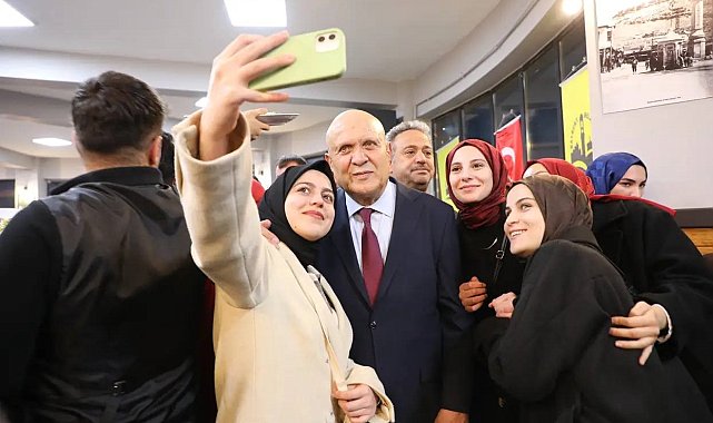 Bayburtlu kadınlar belediyenin düzenlediği programda doyasıya eğlendiler