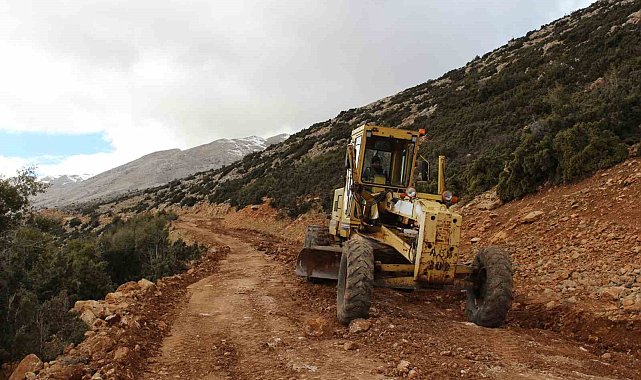Bayındır Yayla Yolu ulaşıma elverişli hale getiriliyor