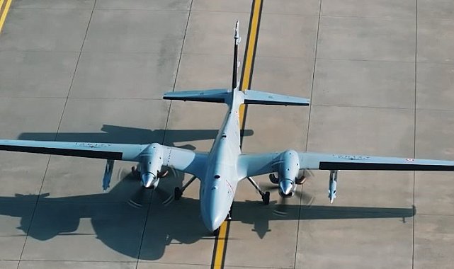 Bayraktar AKINCI İHA-230 füzesi ile tam isabetle vurdu