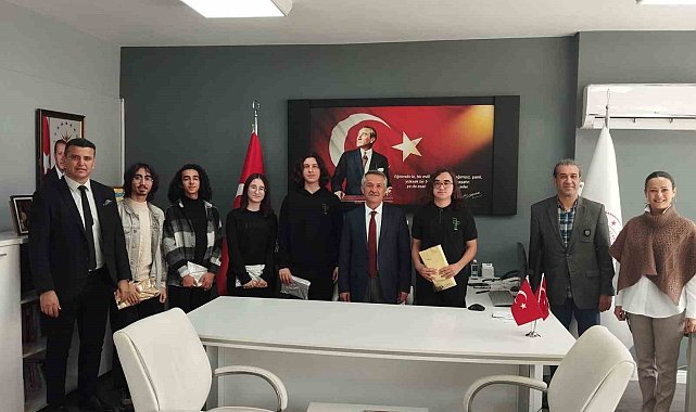 Belediye Fen Lisesi öğrencileri, Fransa yolcusu